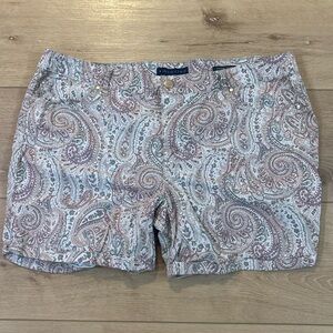 Bandolino Paisley Shorts Size 20 W